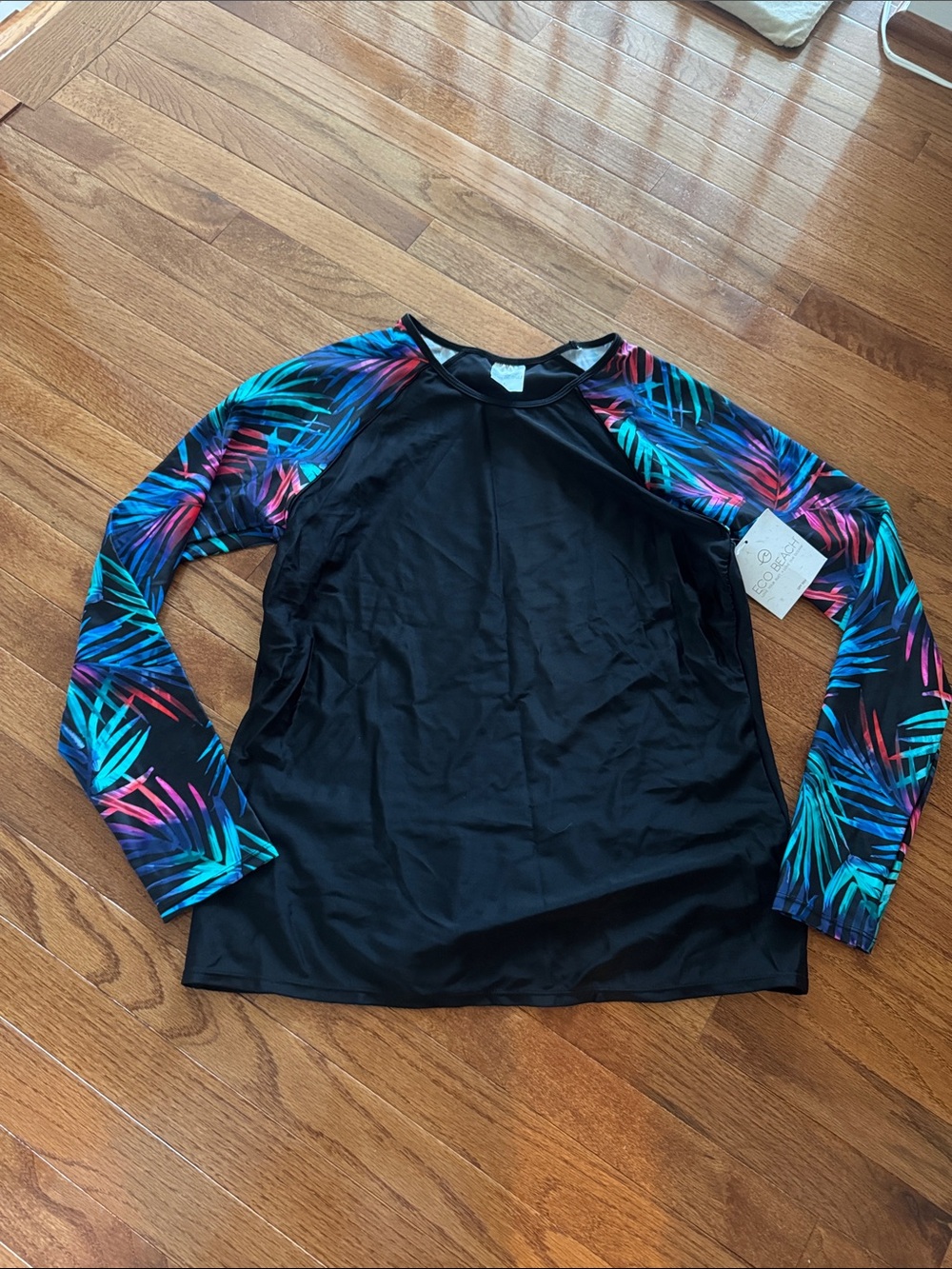 Black Rash Guard with Tropical Leaf Print Sleeves size large